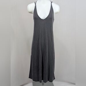 3/$20 🔖 | Gray Sleeveless Maxi Dress